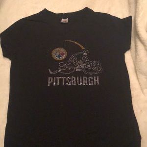 Pittsburgh Steelers studded logo tee
